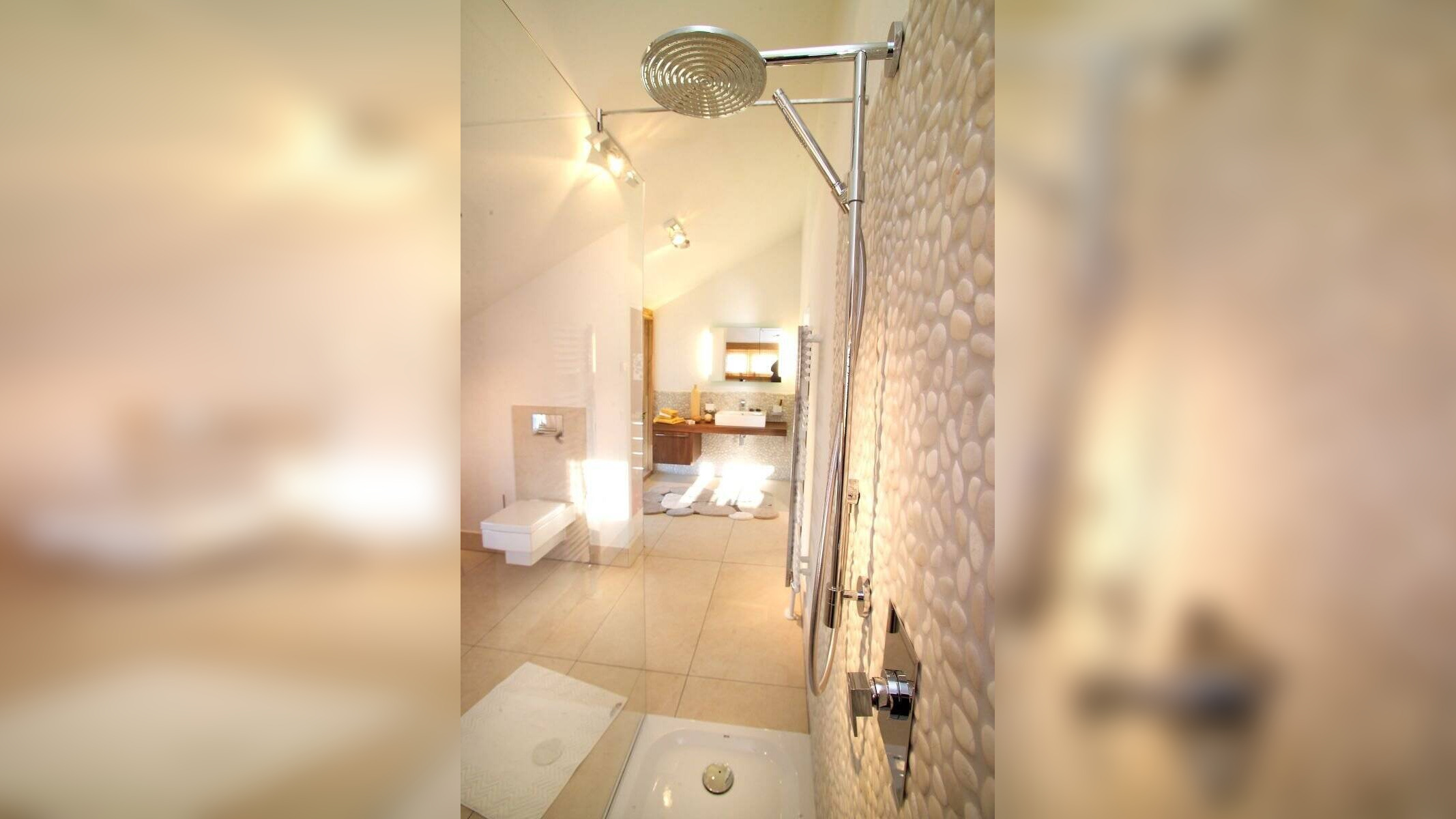 Außergewöhnlicher Grundriss und traumhaft schönes Wellness-Bad – 47829 Krefeld – Vorschaubild 4