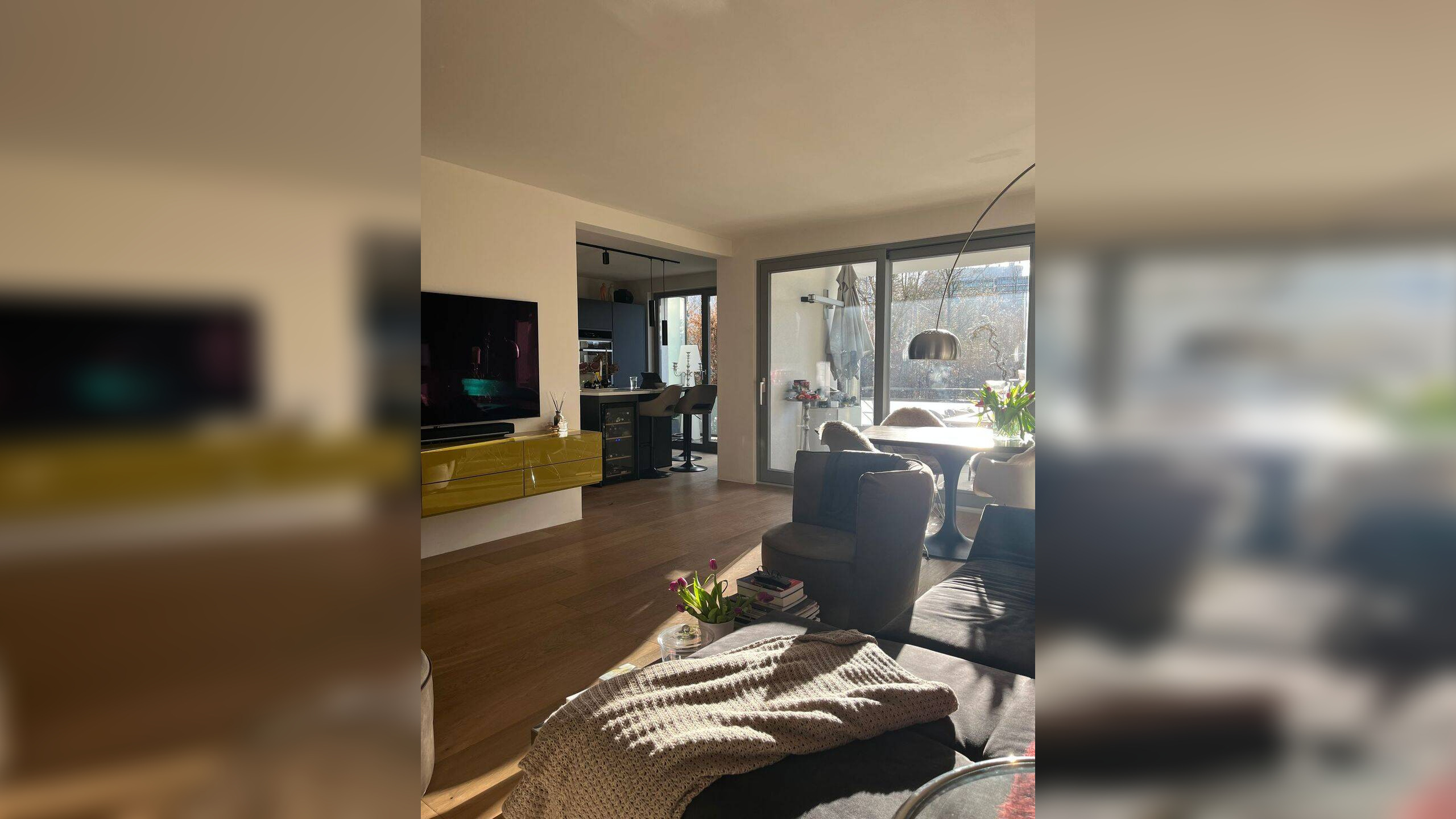 Exklusiv möbilierte 2-Zimmer-Erdgeschosswohnung mit Garten und Balkon – 70190 Stuttgart – Vorschaubild 3