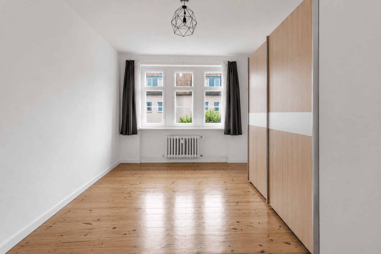 Altbauklassiker mit Südbalkon und drei Schlafzimmern in Berlin-Schöneberg – 12157 Berlin – Vorschaubild 3