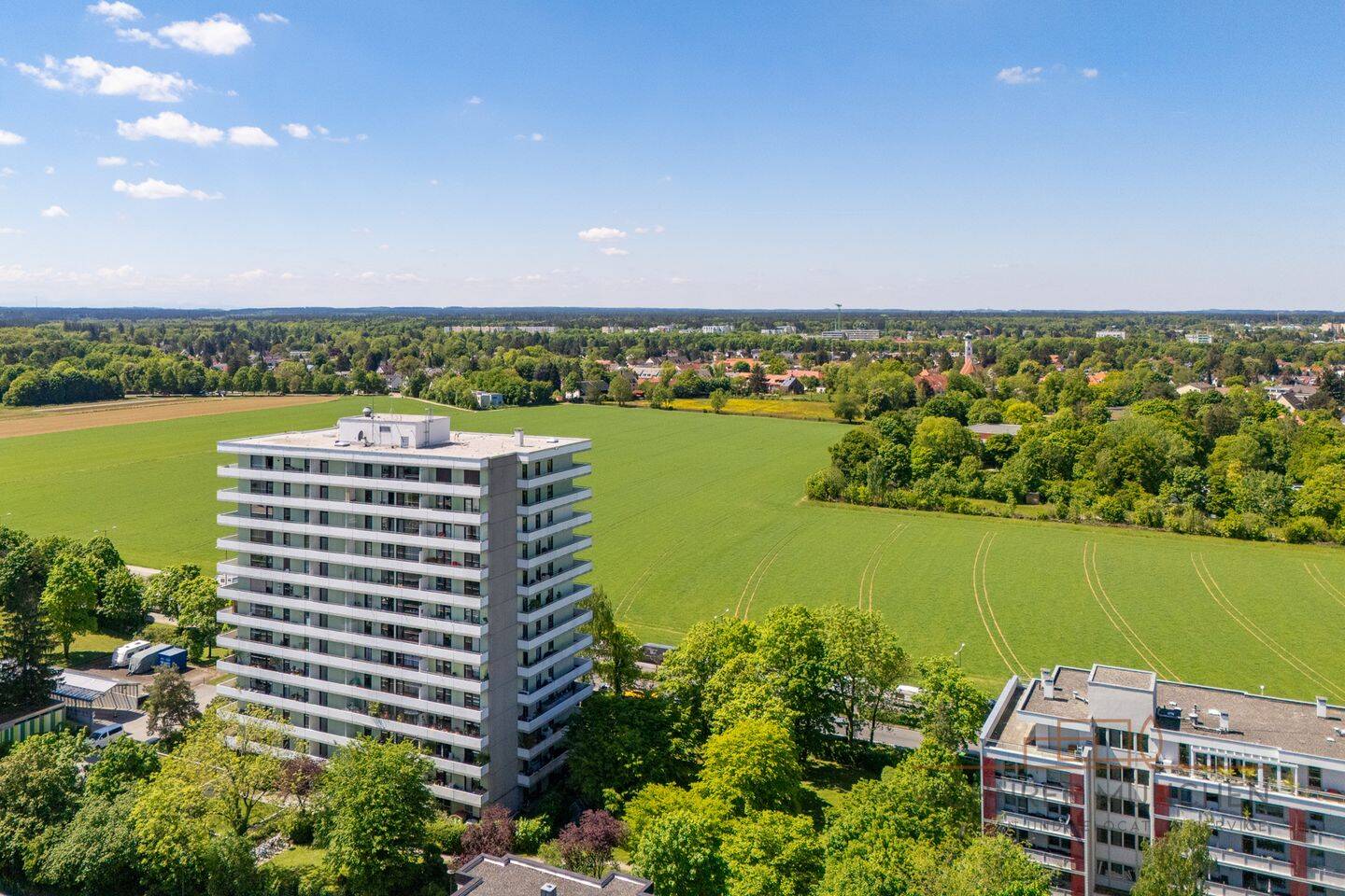 Über den Dächern von München – großzügige 2-Zimmer-Wohnung mit Alpenblick – 81477 München – Vorschaubild 4