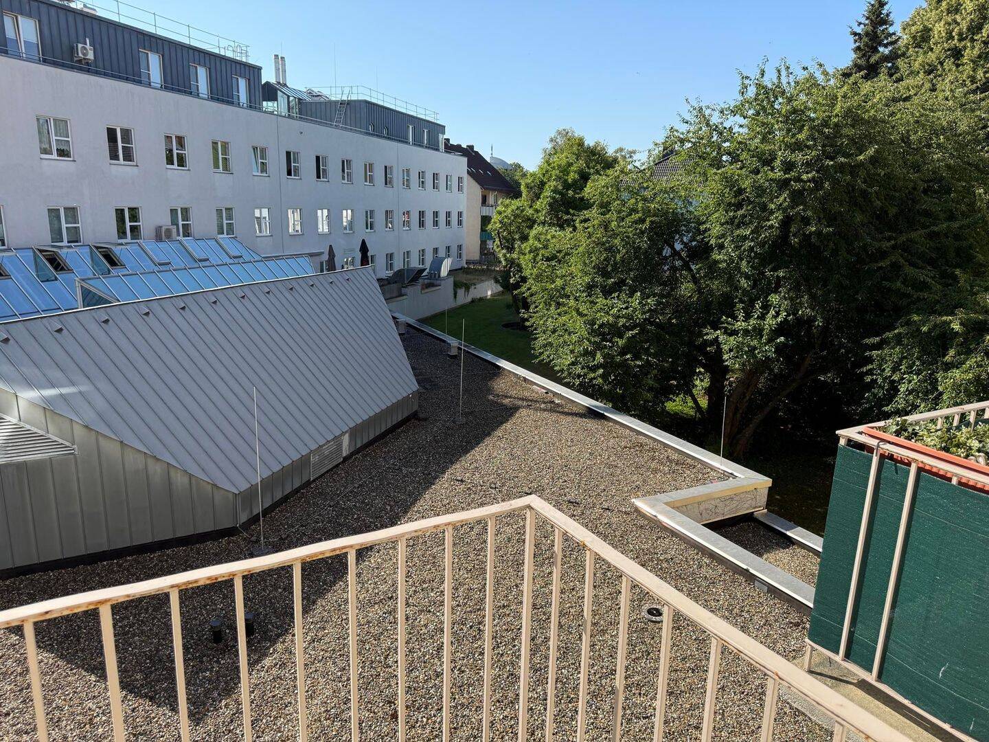 Sanierte Wohnung mit Balkon und neuer EBK in Wilhelmshöhe – 34131 Kassel – Vorschaubild 5