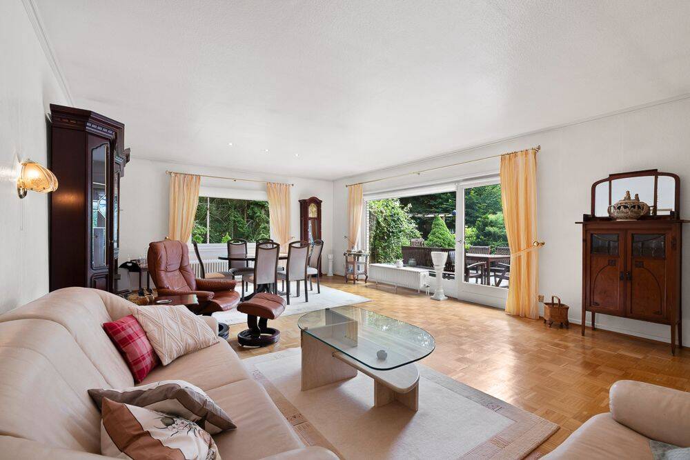 Gepflegter Bungalow mit Garten, Kamin und Ausbaupotenzial in ruhiger und zentraler Lage von Rahlstedt – 22143 Hamburg – Vorschaubild 3