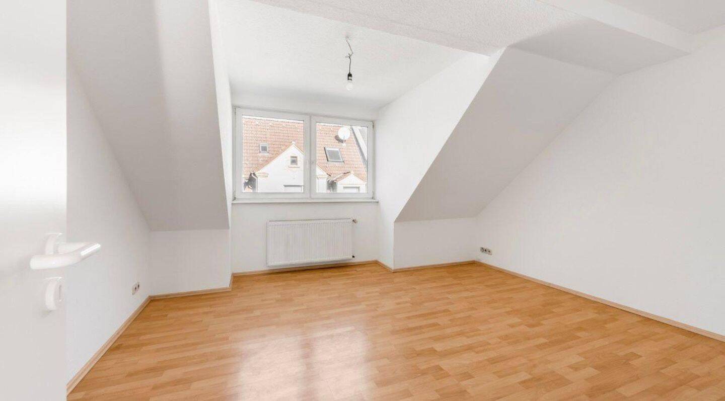 Zentrale Lage, neue Küche, helle Wohnung, 3 Zimmer – 44809 Bochum – Vorschaubild 7