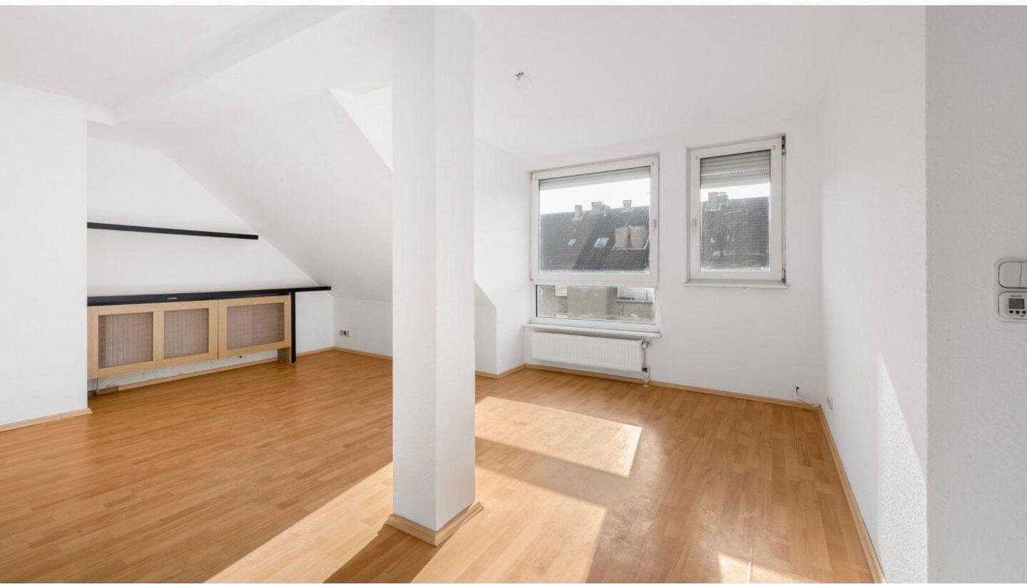 Zentrale Lage, neue Küche, helle Wohnung, 3 Zimmer – 44809 Bochum – Vorschaubild 8