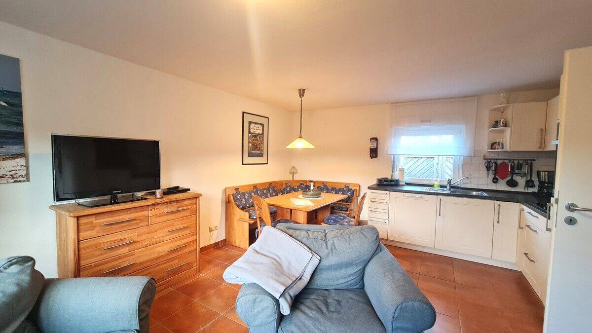 Möblierte 3 Zimmer-Wohnung nahe der Ostsee – verfügbar ab September 2026 – 18119 Rostock – Vorschaubild 3