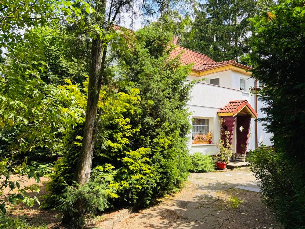 Einfamilienhaus mit Erweiterungspotential – ruhig gelegen in Berlin Kaulsdorf! – 12621 Berlin – Vorschaubild 3