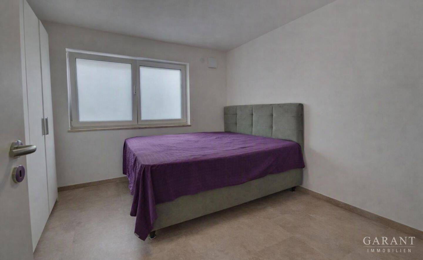 Neuwertige Erdgeschosswohnung mit großem Garten, Terrasse und hochwertiger Ausstattung – 85055 Ingolstadt – Vorschaubild 3