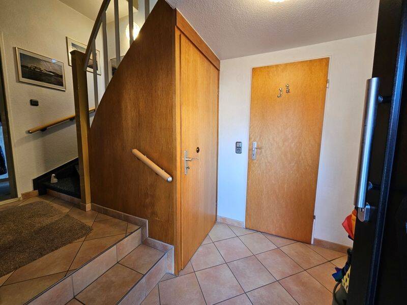 Doppelhaushälfte mit sehr viel Platz und großem Garten sucht neue Eigentümer – 28779 Bremen – Vorschaubild 3