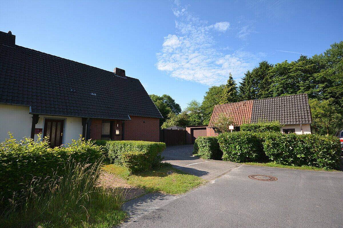 Doppelhaushälfte am Sackstraßenende mit großem Traumgrundstück – 26125 Oldenburg (Oldb) – Vorschaubild 3