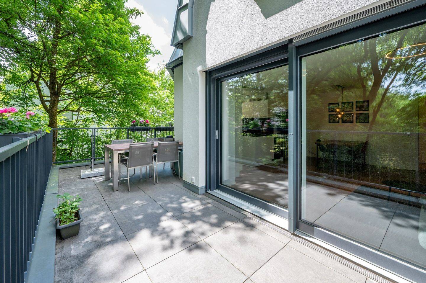 AIGNER – Moderne, lichtdurchflutete 4-Zimmer-Wohnung in Solln – 81479 München – Vorschaubild 4