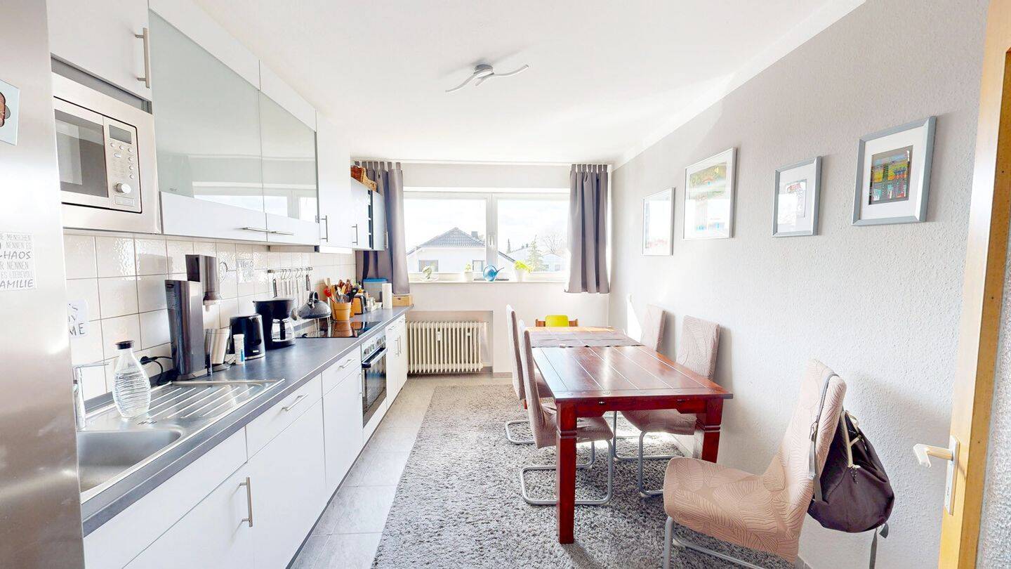 Erftstadt-Lechenich! Sonnenhelle 3-Zimmer-ETW mit Loggia in zentraler, begehrter Wohnlage! (LK 4984) – Erftstadt – Vorschaubild 3
