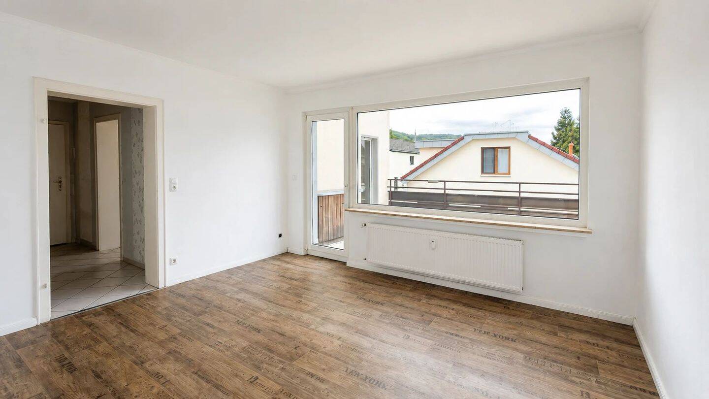 (ANFRAGEN NUR ÜBER KONTAKTFORMULAR, BITTE!) Großzügige Wohnung mit Balkon – 53129 Bonn – Vorschaubild 4