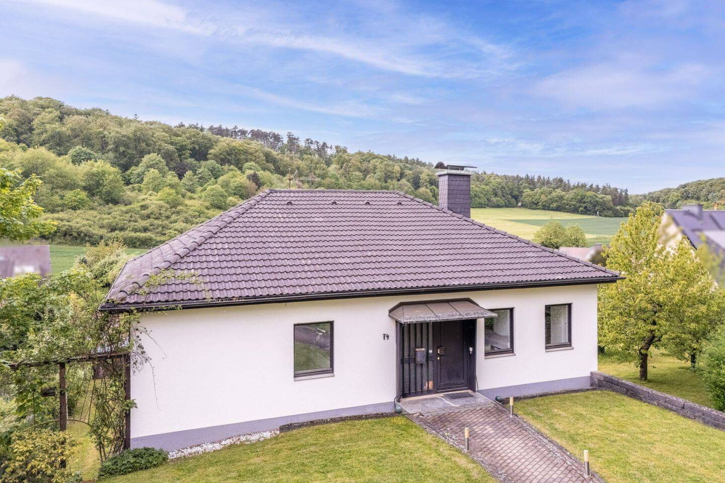 Traumlage trifft Wohnkomfort – Wohnhaus mit Einliegerwohnung und Ausbaupotenzial in Hagen-Holthausen – 58093 Hagen – Vorschaubild 3