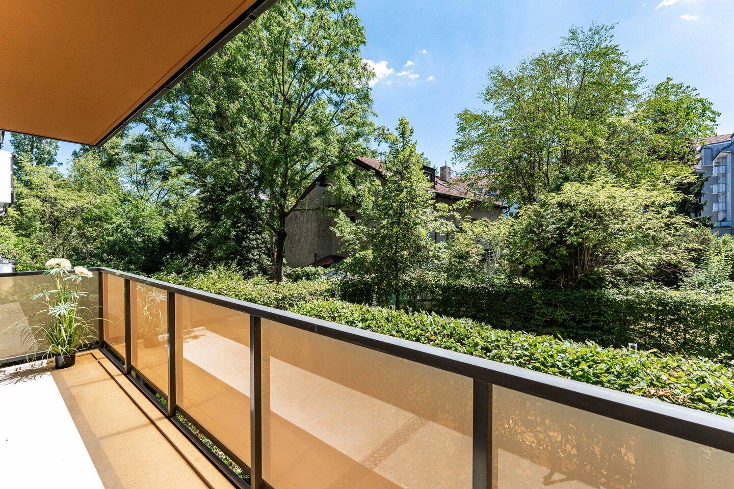 Neuwertige Stadtwohnung mit großem Südbalkon zum Innenhof – 80807 München – Vorschaubild 4