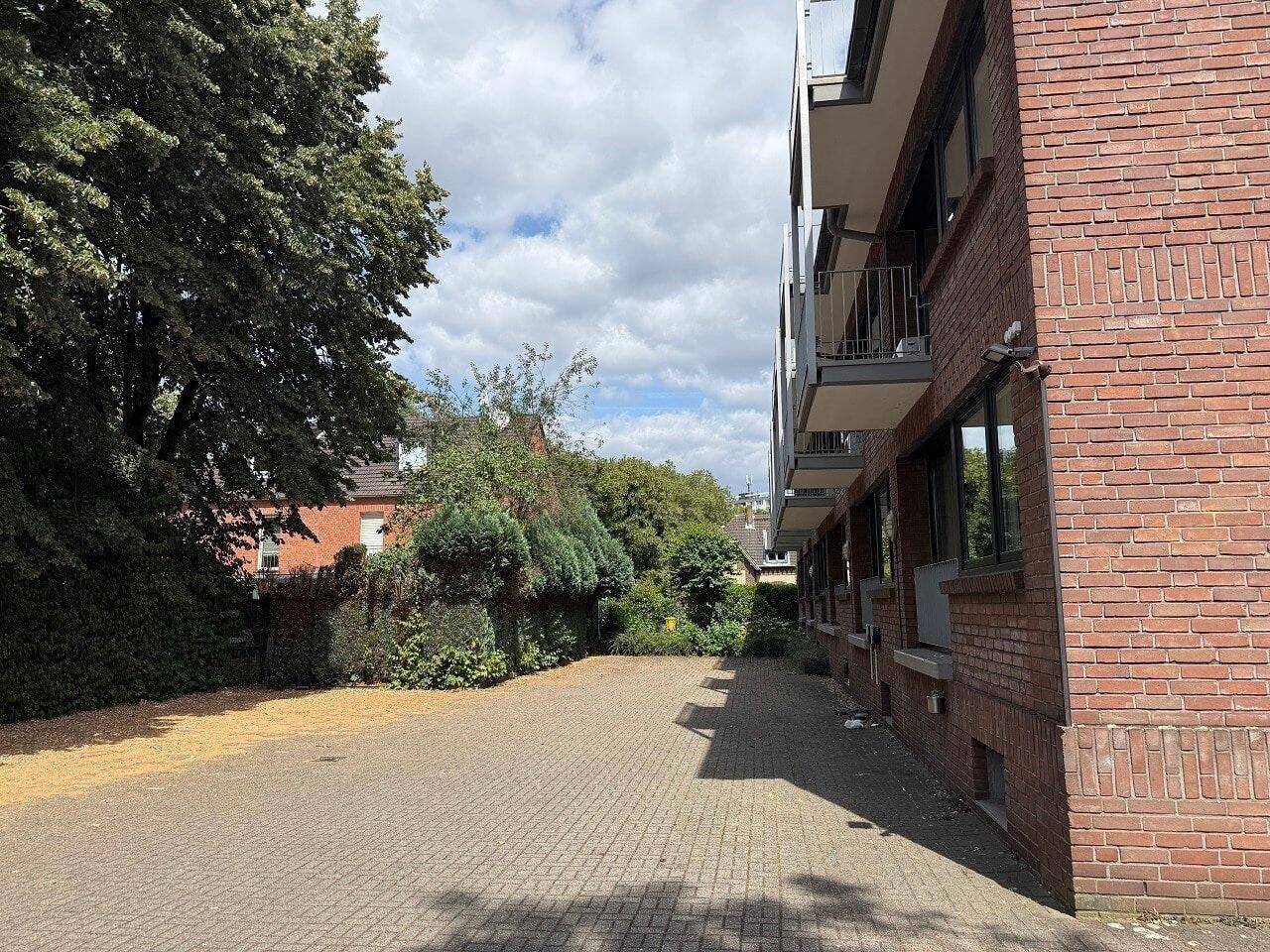 Wohnen in Grüner Allee in Sackgassenlage – 47198 Duisburg – Vorschaubild 3