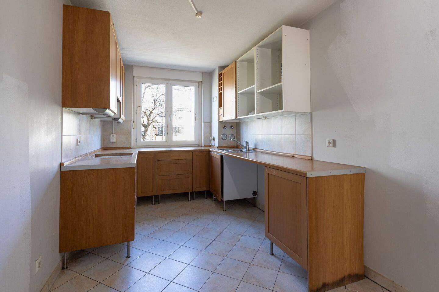 **Renditestarke Wohnung (ca. 5,5%) mit idealem Grundriss für WG-Konzept- Schwabing-Freimann** – 80939 München – Vorschaubild 4