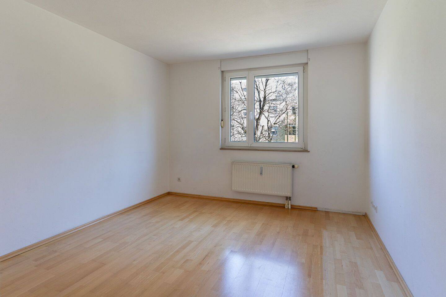 **Renditestarke Wohnung (ca. 5,5%) mit idealem Grundriss für WG-Konzept- Schwabing-Freimann** – 80939 München – Vorschaubild 7