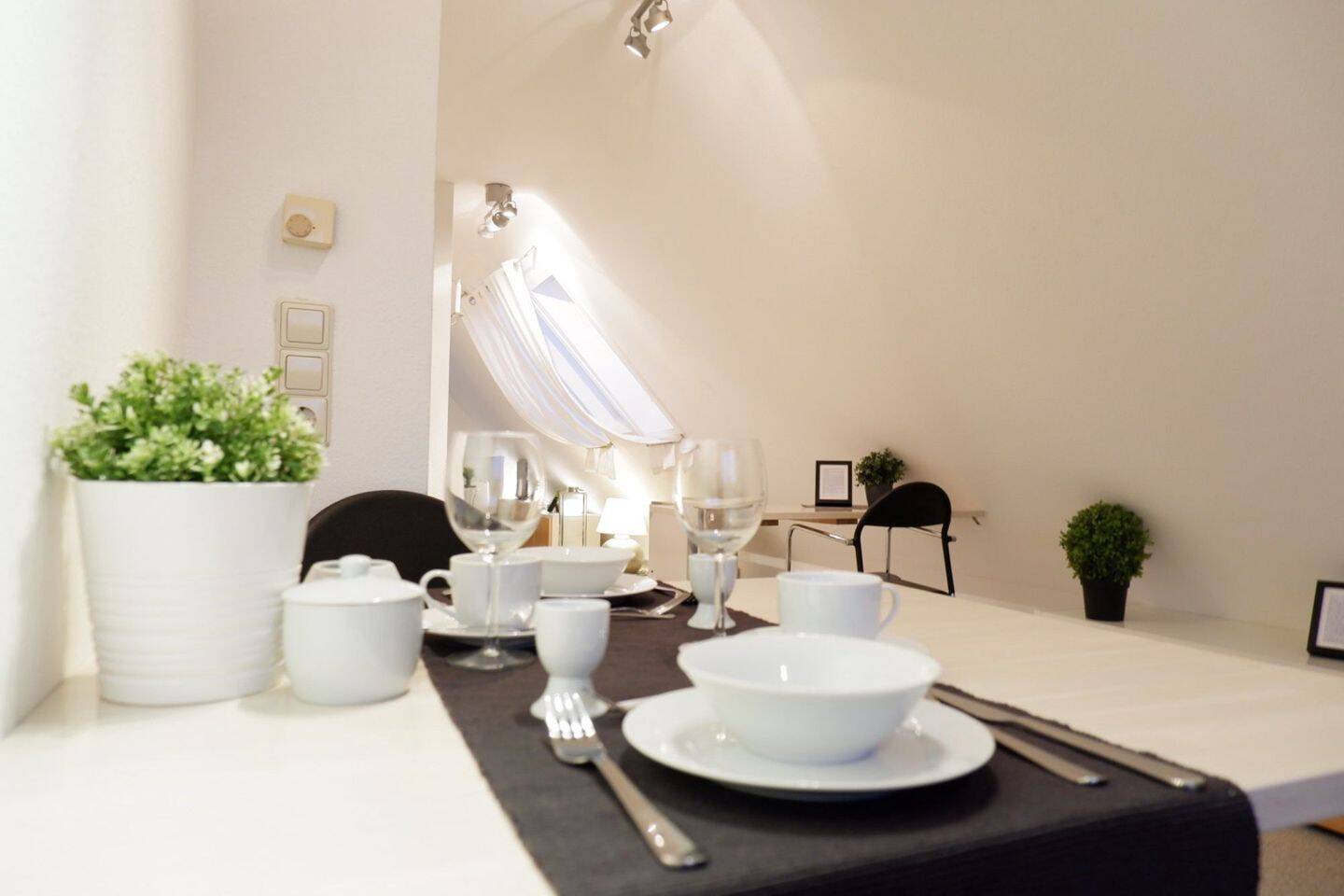 Möblierte 1,5-Zimmerwohnung Stuttgart – Wohnen auf Zeit – 70439 Stuttgart – Vorschaubild 8