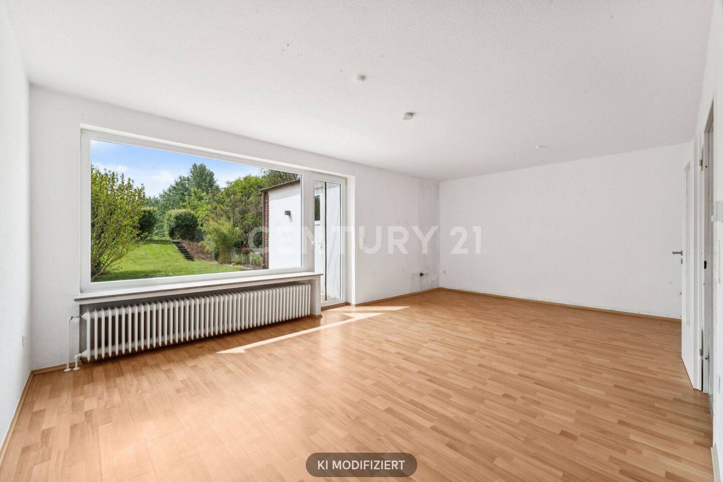 C21: Industrial Chic trifft Familienglück – modernes Reihenhaus mit Gartenidylle – 28355 Bremen – Vorschaubild 3