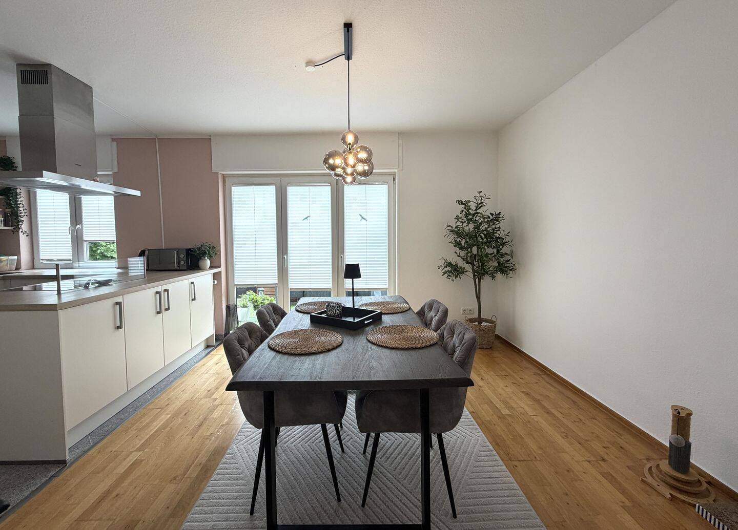Modernes Wohnen mit Terrasse in begehrter Lage von Alt-Godesberg – 53177 Bonn – Vorschaubild 4