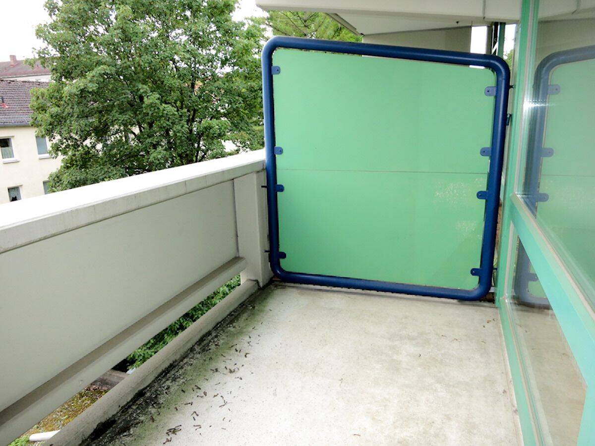hell und praktisch zum Selbstbezug – 81379 München – Vorschaubild 4