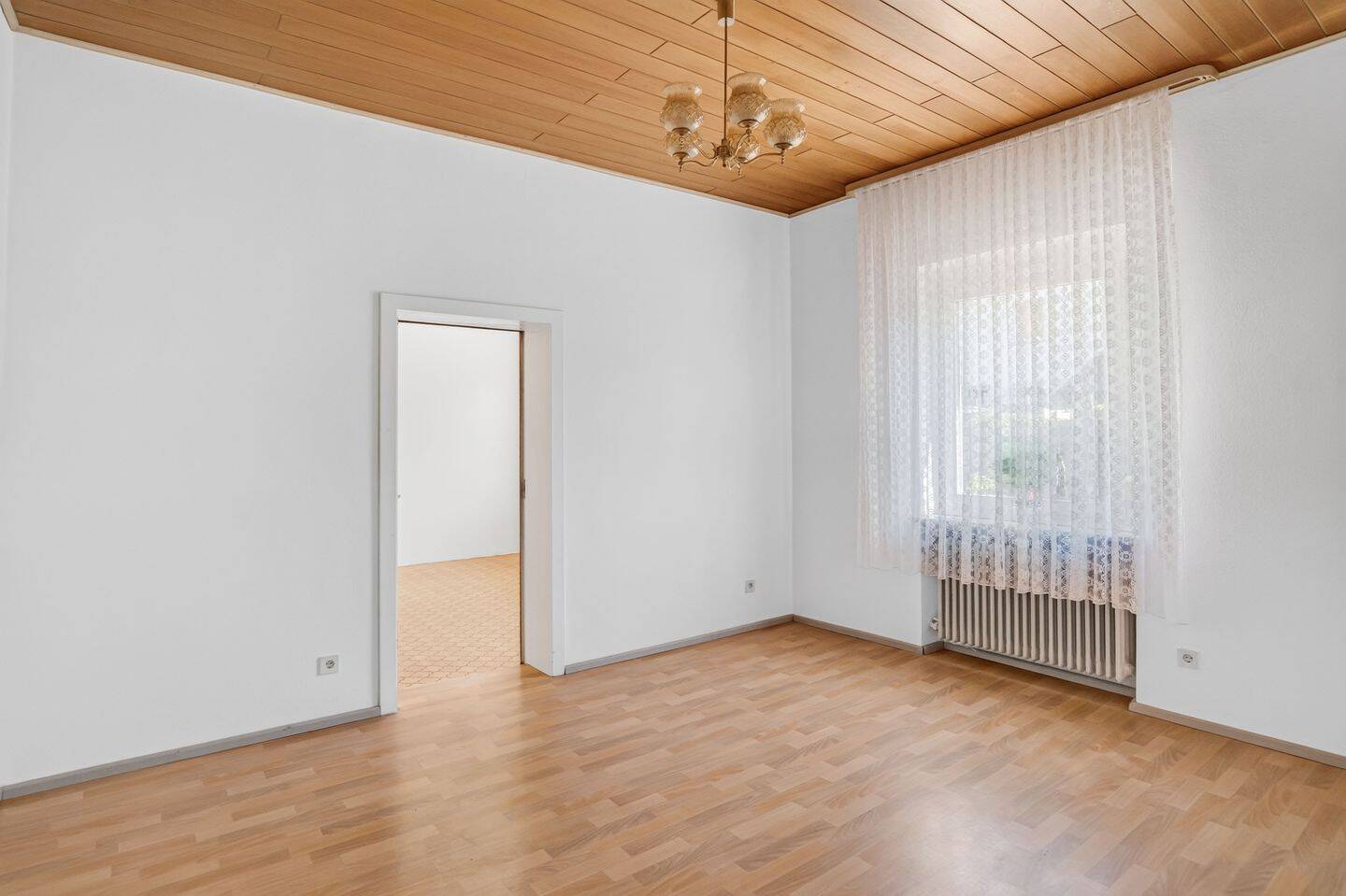 Ihr Haus im Grünen: Großes Reiheneckhaus mit schönem Garten in ruhiger & familienfreundlicher Lage.. – 86156 Augsburg – Vorschaubild 9