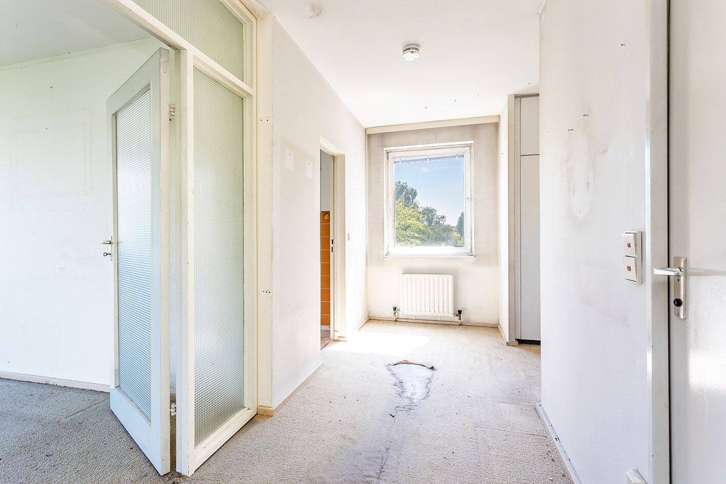 Sanierungsbedürftige 2-Zimmer-Wohnung mit Balkon und Stellplatz – 12279 Berlin – Vorschaubild 3