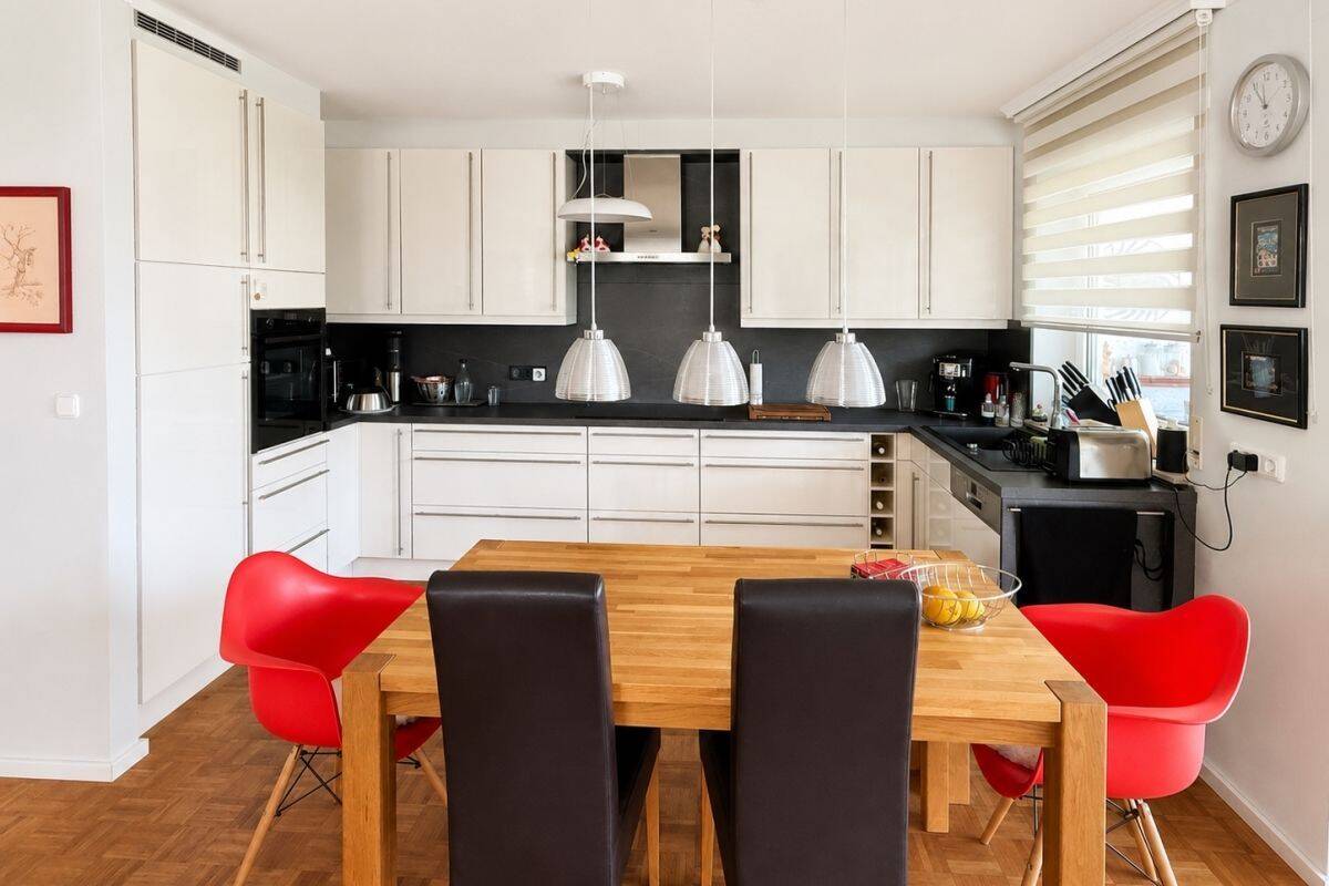 Großzügig geschnittene Drei-Zimmer-Wohnung in guter und ruhiger Wohnlage von Offenbach. – 63071 Offenbach am Main – Vorschaubild 3