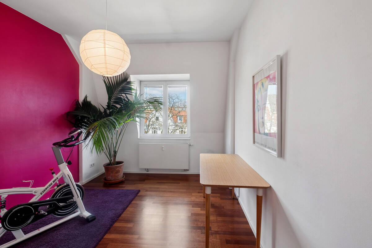 Traumhafte 4-Zimmer Penthouse-Wohnung mit sonniger Loggia in Hoheluft-West – 20253 Hamburg – Vorschaubild 3
