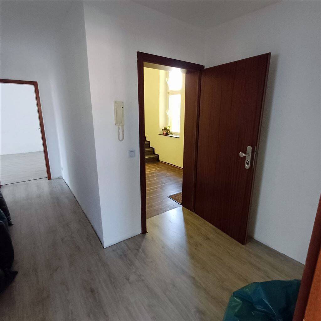 ***Nähe Innenstadt: Geräumige Etagenwohnung zu vermieten*** – 45879 Gelsenkirchen – Vorschaubild 4