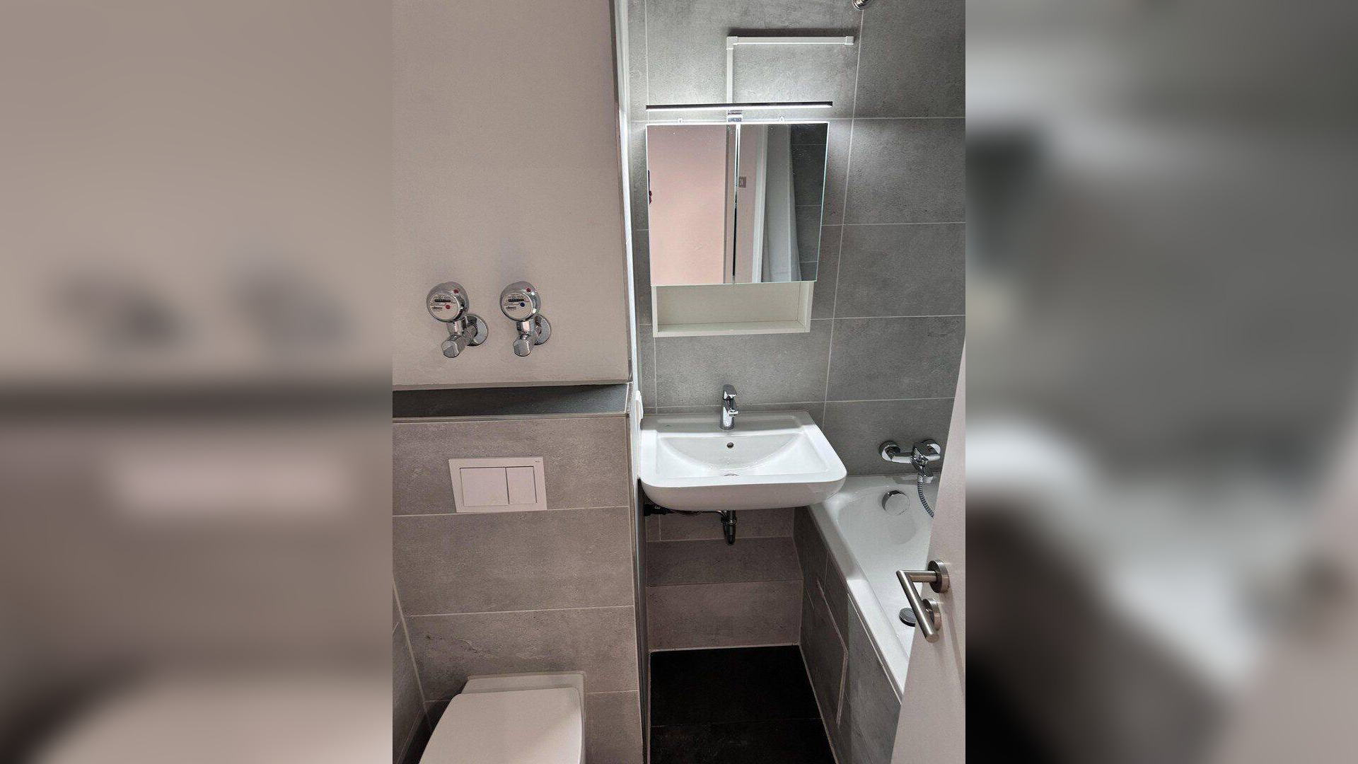 Helle 1-Zimmer-Wohnung mit Balkon – vollrenoviert, möbliert – München- Forstenried – 81476 München – Vorschaubild 4
