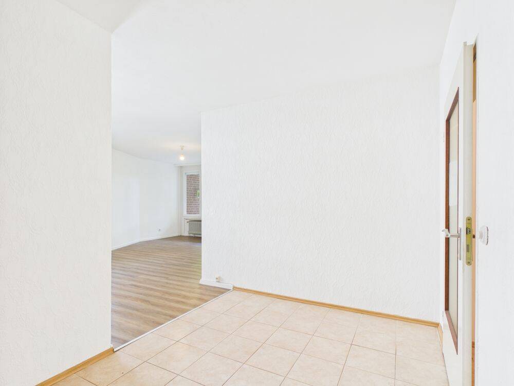 Gepflegte 2 Zimmer Eigentumswohnung in HH-Rönneburg – 21079 Hamburg – Vorschaubild 3