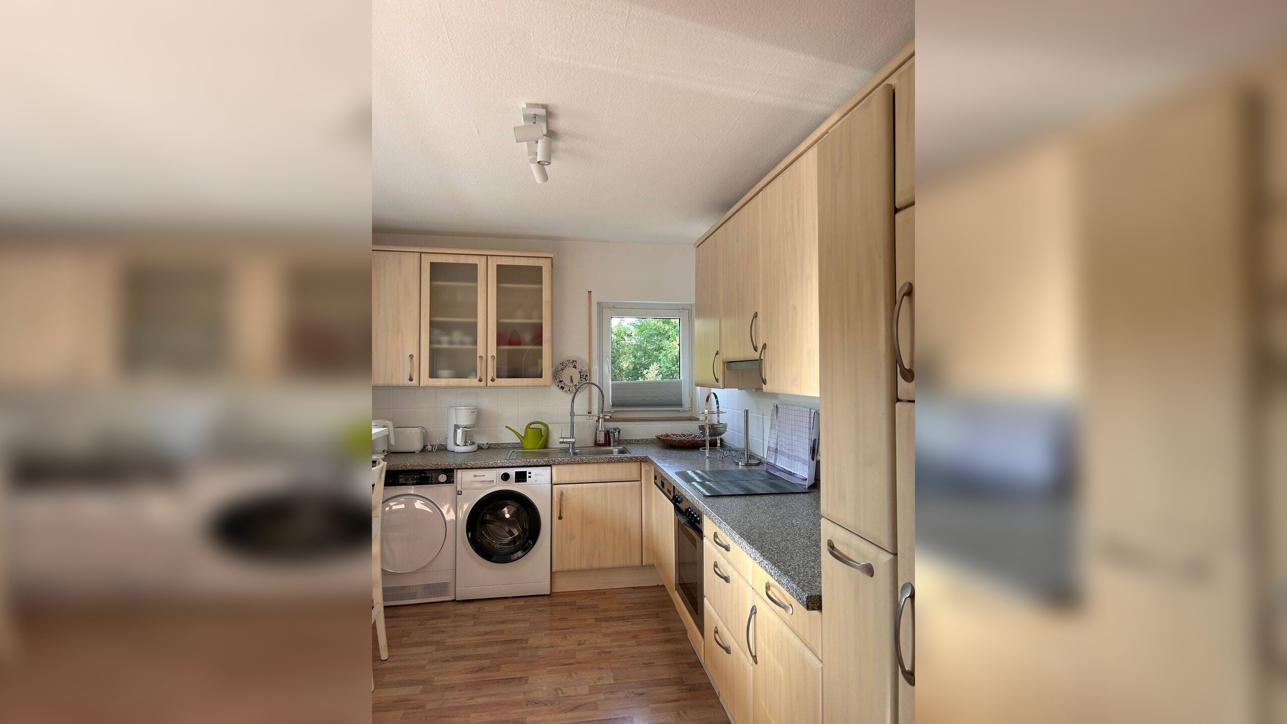 Besondere möblierte Wohnung mit Kamin, Balkon und Gartennutzung in Heilbronn – 74074 Heilbronn – Vorschaubild 4