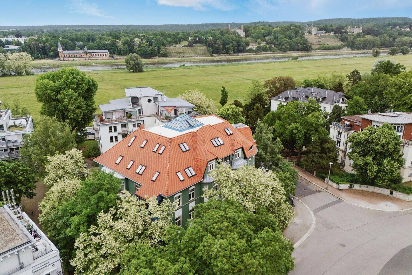 Geräumige Familienwohnung mit Balkon in Johannstadt-Nord, Dresden – 1307 Dresden – Vorschaubild 3