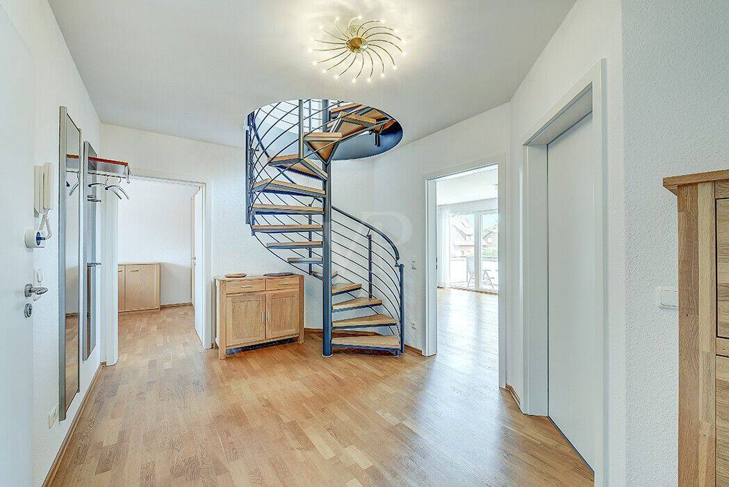 4,5 Zimmer Maisonette mit sonnigem BLK, Garage in ruhiger Lage – 47239 Duisburg – Vorschaubild 4