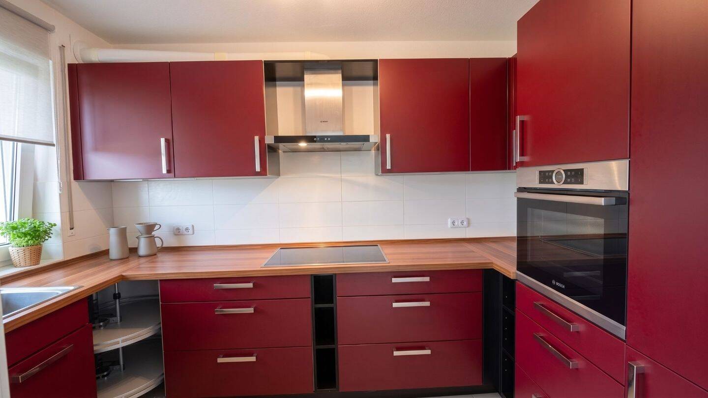Wohnen mit Ausblick: Moderne 3-Zimmer-Wohnung mit Balkon, Kamin & TG-Stellplatz Wiesbaden-Klarenthal – 65197 Wiesbaden – Vorschaubild 4