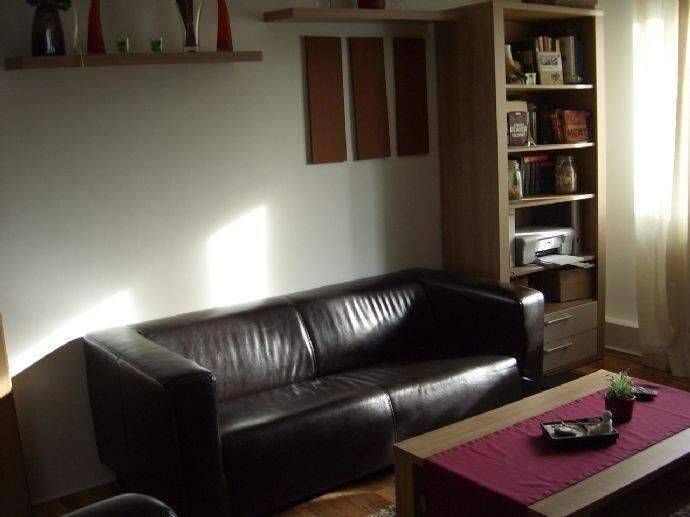 2 Zimmer Erdgeschosswohnung in ruhiger Seitenstr. in gepflegtem und saniertem Objekt – 45327 Essen – Vorschaubild 3