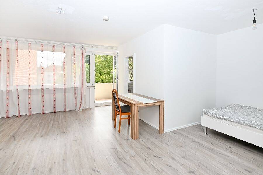 Helle sanierte 2-Zimmerwohnung mit Balkon und Aufzug….! – 30165 Hannover – Vorschaubild 3
