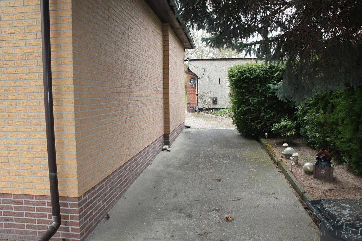 Einfamilienhaus mit Baupotenzial im Norden von Berlin von Privat – 13125 Berlin – Vorschaubild 3