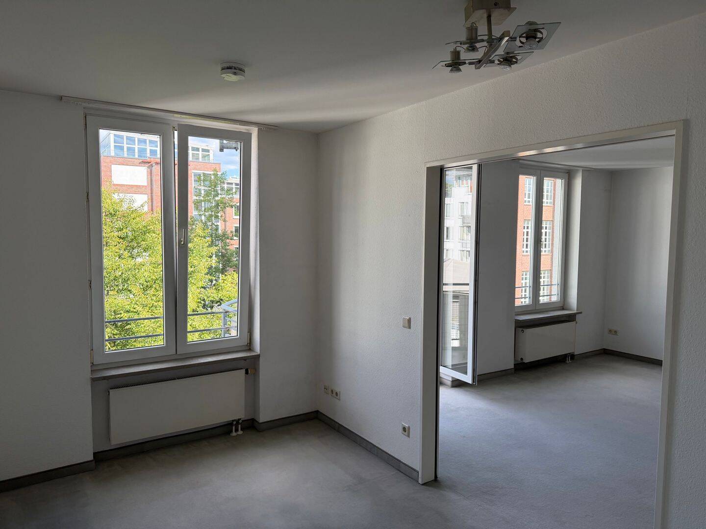 Einmal durchstreichen und einziehen. Tiefgaragenstellplatz inklusive. – 13086 Berlin – Vorschaubild 3