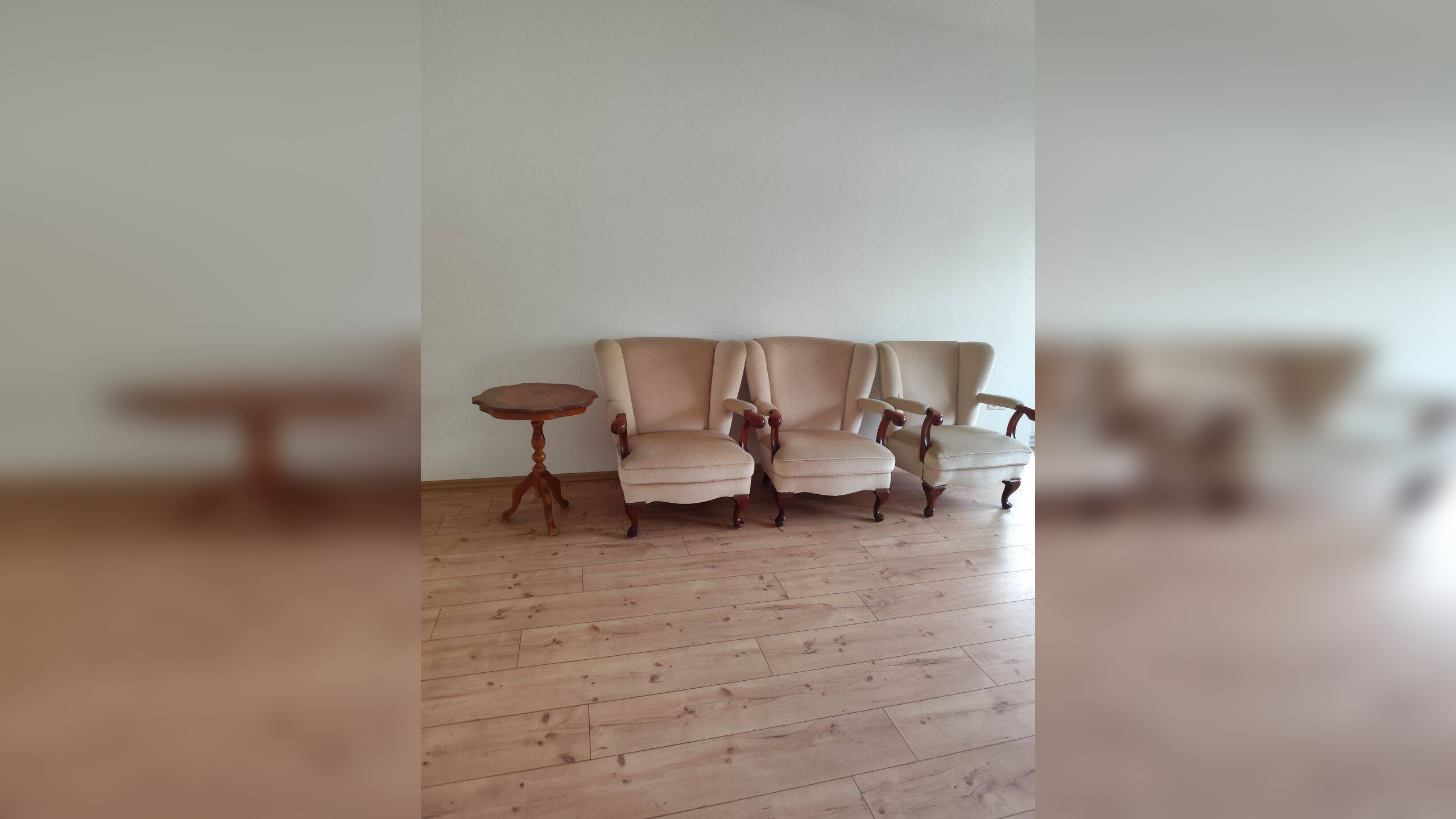 Neben Mehlem Bahnhof Grosse 5 Zimmer Wohnung wartet auf Sie! – 53179 Bonn – Vorschaubild 3