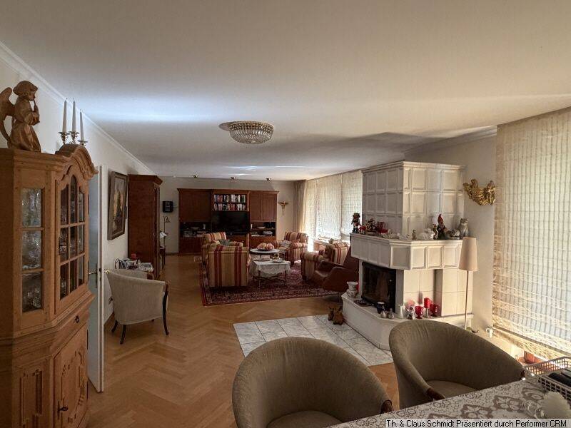 Ein Haus – unzählige Möglichkeiten! Großzügiges Wohnen mit Entwicklungspotenzial in Oldenburg – 26127 Oldenburg (Oldb) – Vorschaubild 5