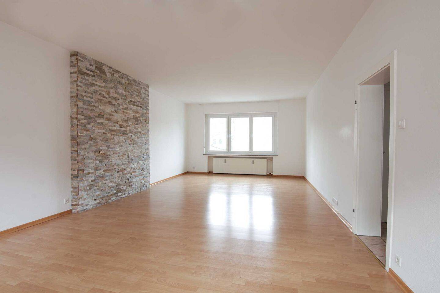 Großzügig wohnen mit Stil – Wohnkomfort und Innenstadtlage – 33602 Bielefeld – Vorschaubild 3