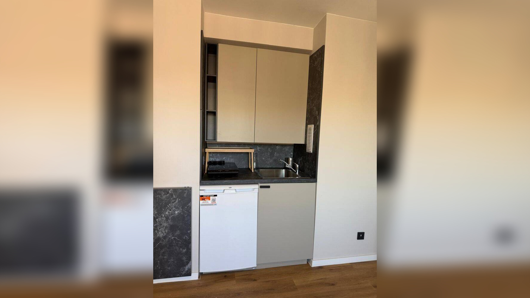 Zentrale Ringlage ! Saniertes und vollmöbliertes Appartement – 50672 Köln – Vorschaubild 8