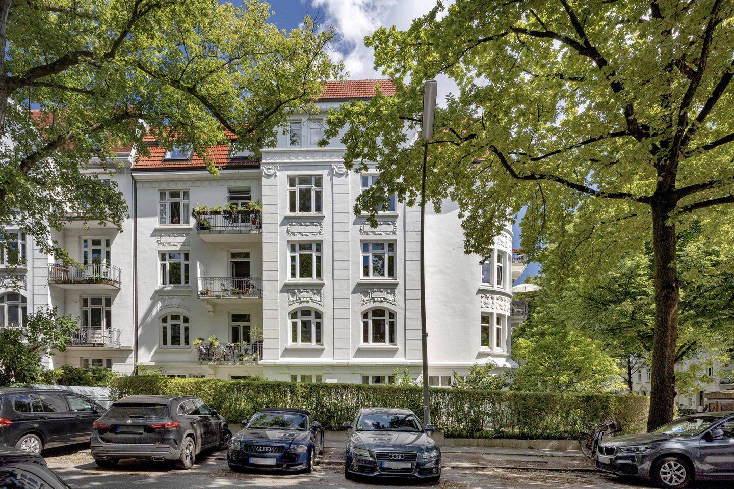 Altbaucharme mit großzügigem Grundriss im Herzen von Hamburg-Eppendorf – 20251 Hamburg – Vorschaubild 3