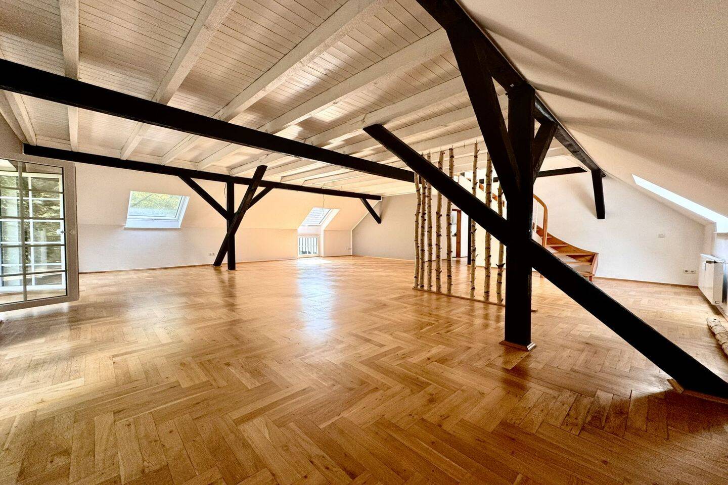 Außergewöhnliche Maisonettewohnung auf 159 qm im historischen Gutshof in Düsseldorf-Hubbelrath – 40629 Düsseldorf – Vorschaubild 3