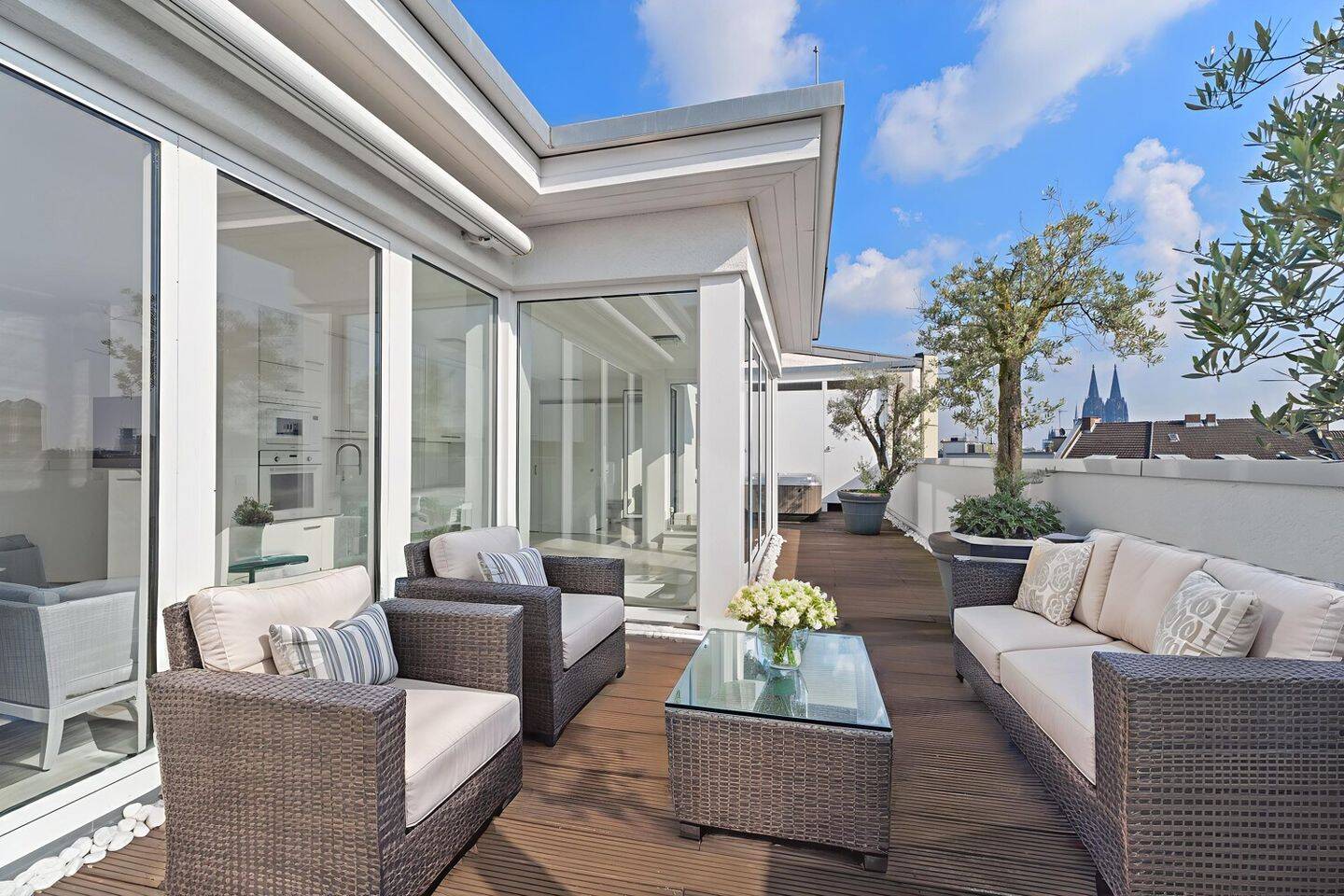 Exklusives Penthouse mit Panoramablick auf den Dom – 50670 Köln – Vorschaubild 3