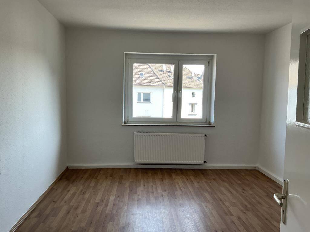2-Zimmer-Wohnung in Essen Frohnhausen mit großem Wohnzimmer – 45145 Essen – Vorschaubild 3