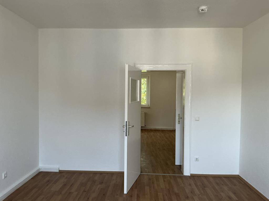 2-Zimmer-Wohnung in Essen Frohnhausen mit großem Wohnzimmer – 45145 Essen – Vorschaubild 4
