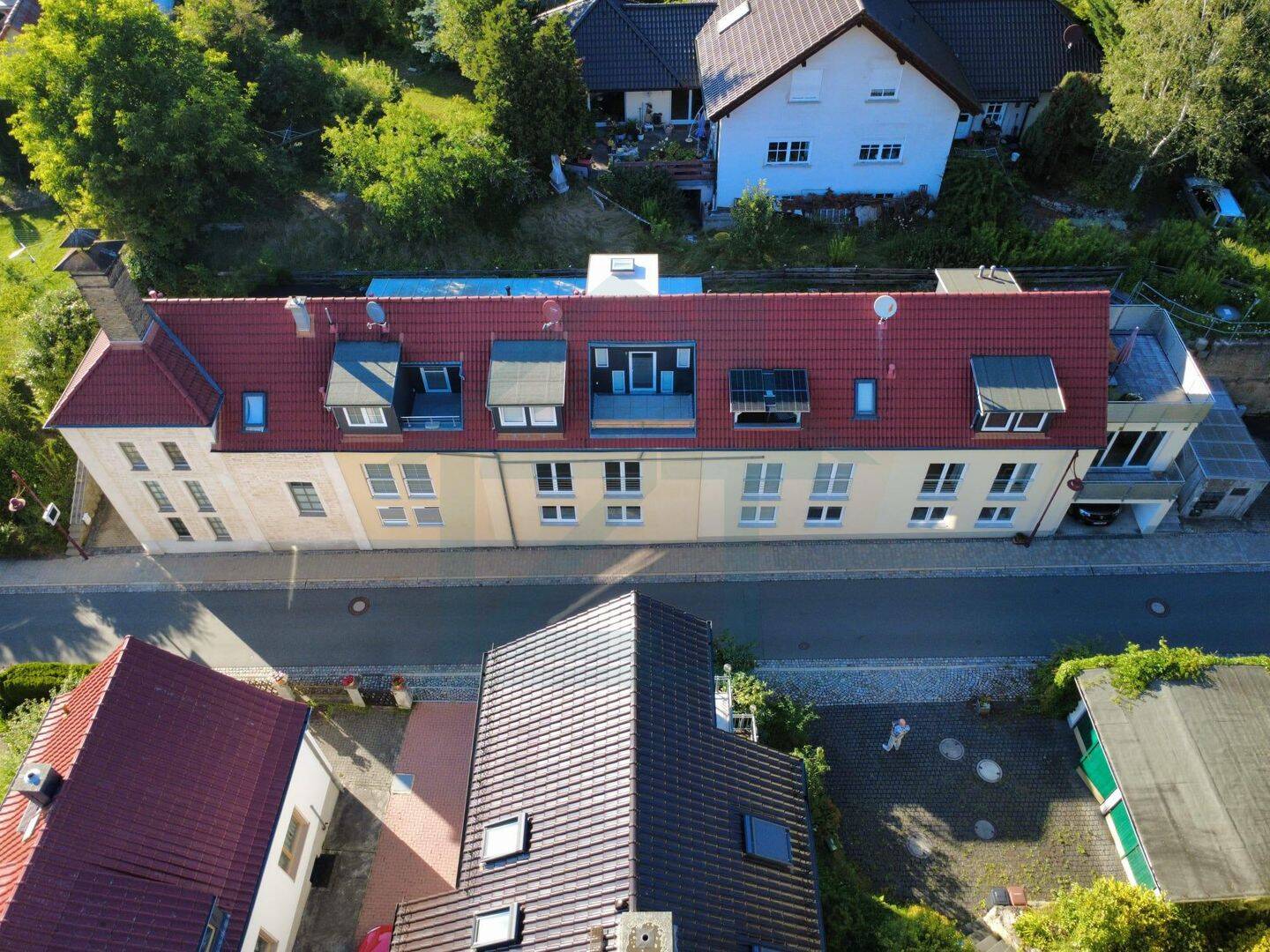Schicke Eigentumswohnung mit Reihenhauscharakter – 7749 Jena – Vorschaubild 4